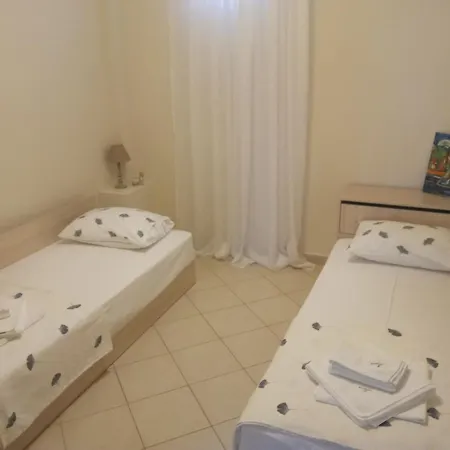 Agioneri PalaiónTsiflíkion